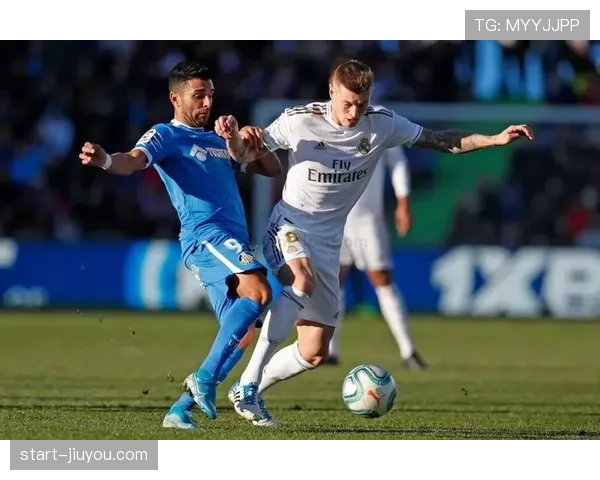 索里亚六次扑救难挽败局 赫塔菲门将表现获认可