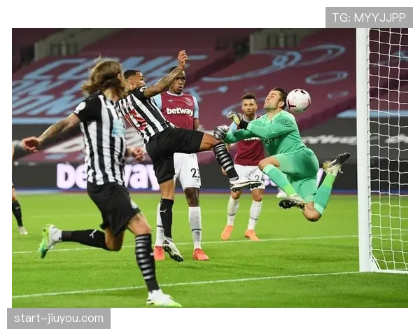 纽卡斯尔定位球得分已达10球 佳夫与吉马良斯各入3球