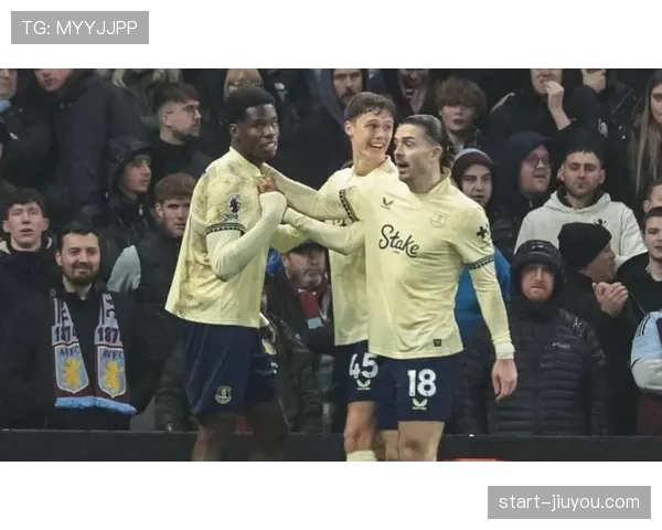 维拉距离榜首已有七分差距 埃梅里球队争冠希望正在逐渐渺茫