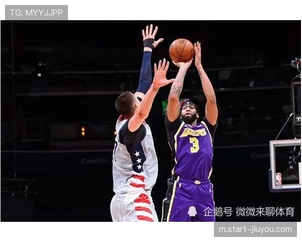 湖人状态回暖排名升至第十 双杀豪强后展现冲击前四势头