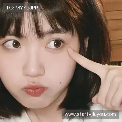 周柯英